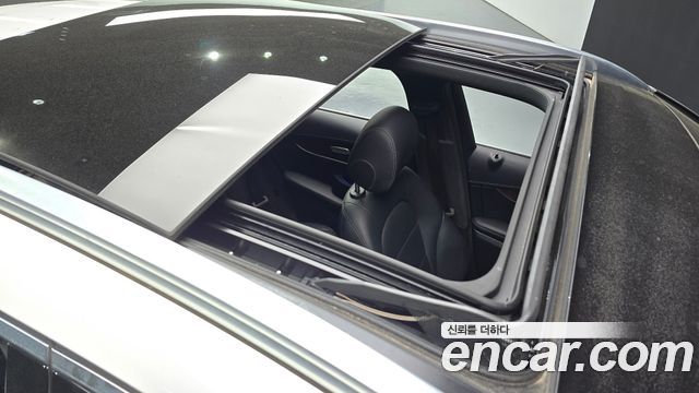 Mercedes-Benz GLC-Class GLC300 4MATIC