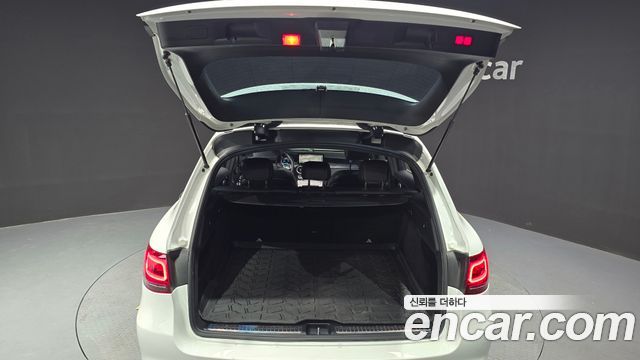 Mercedes-Benz GLC-Class GLC300 4MATIC