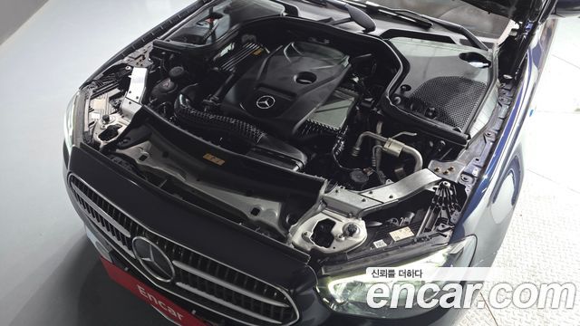 Mercedes-Benz E-Class E250 Avantgarde
