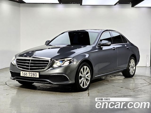 Mercedes-Benz E-Class E220d 4MATIC Exclusive