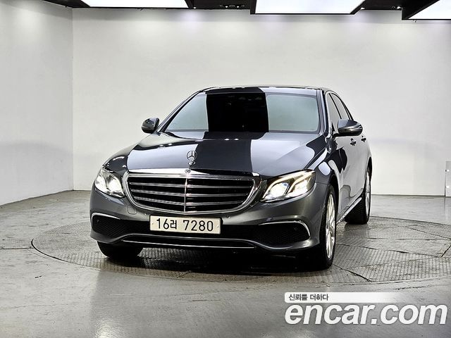 Mercedes-Benz E-Class E220d 4MATIC Exclusive