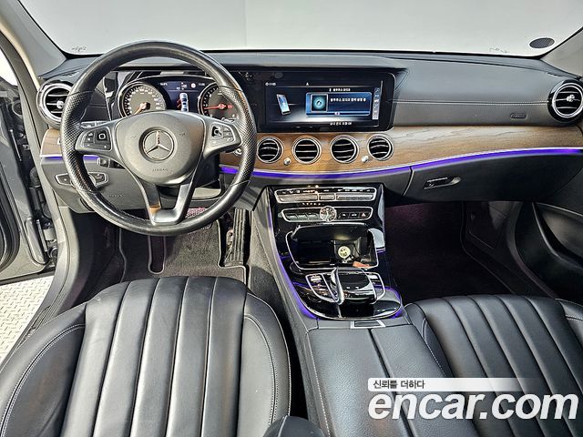 Mercedes-Benz E-Class E220d 4MATIC Exclusive