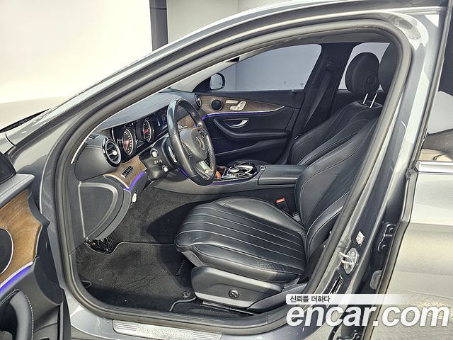 Mercedes-Benz E-Class E220d 4MATIC Exclusive
