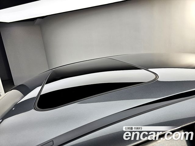 Mercedes-Benz E-Class E220d 4MATIC Exclusive