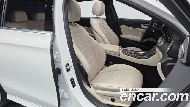 Mercedes-Benz E-Class E250 AMG Line