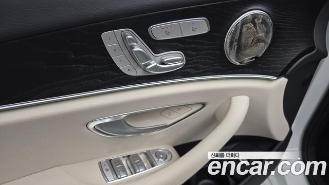 Mercedes-Benz E-Class E250 AMG Line