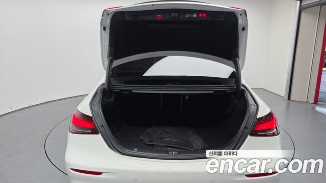 Mercedes-Benz E-Class E250 AMG Line