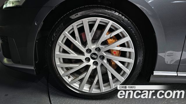 Audi A8 55 TFSI Quattro LWB