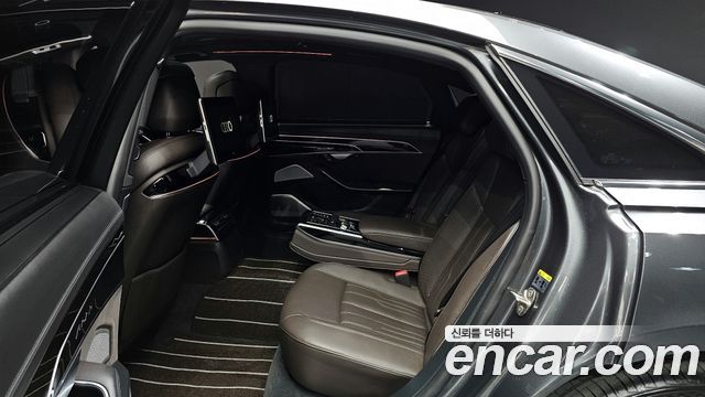 Audi A8 55 TFSI Quattro LWB