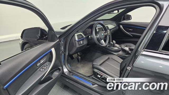 BMW 3-Series 320i M Sport