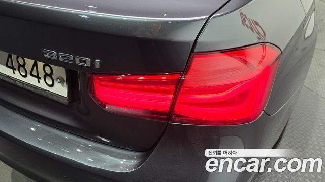 BMW 3-Series 320i M Sport