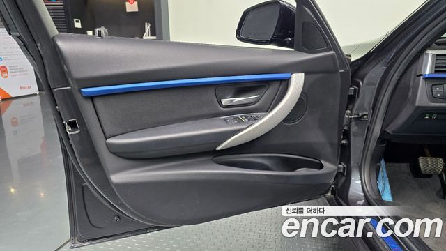 BMW 3-Series 320i M Sport