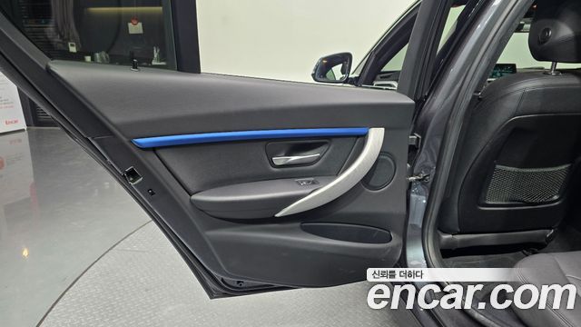 BMW 3-Series 320i M Sport