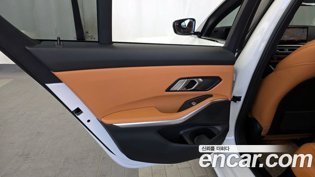 BMW 3-Series 320d xDrive M Sport