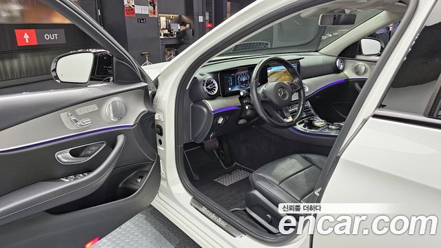 Mercedes-Benz E-Class E300 Avantgarde