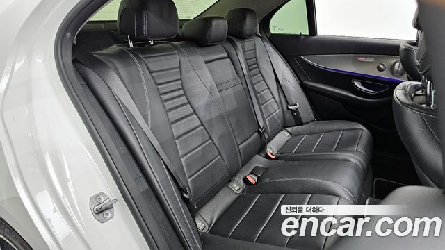 Mercedes-Benz E-Class E300 Avantgarde
