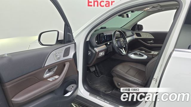 Mercedes-Benz GLE-Class GLE300d 4MATIC