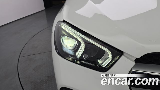 Mercedes-Benz GLE-Class GLE300d 4MATIC