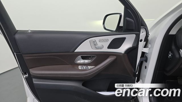 Mercedes-Benz GLE-Class GLE300d 4MATIC