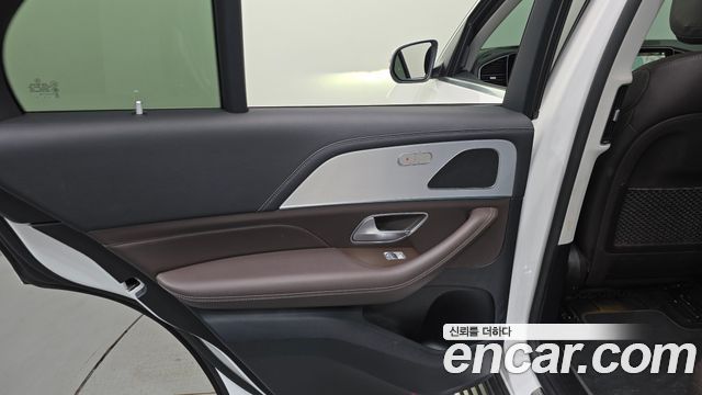 Mercedes-Benz GLE-Class GLE300d 4MATIC
