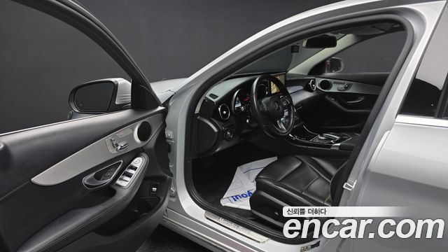 Mercedes-Benz C-Class C220 d Avantgarde