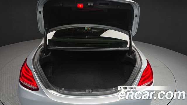Mercedes-Benz C-Class C220 d Avantgarde