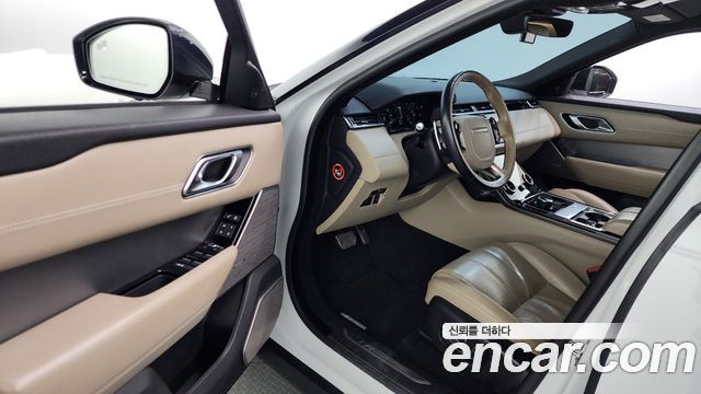 Land Rover Range Rover Velar 3.0 D300 R-Dynamic HSE