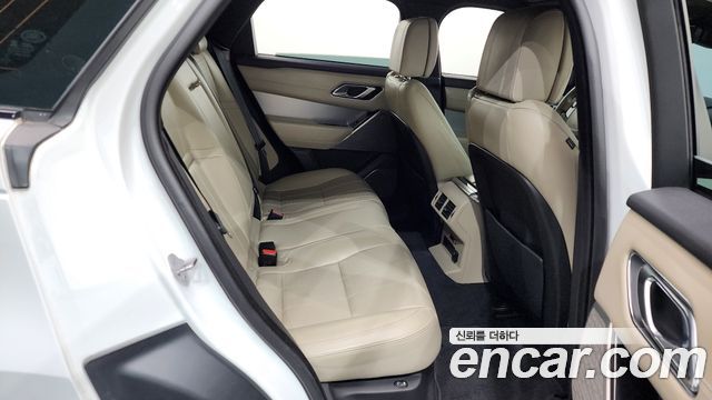 Land Rover Range Rover Velar 3.0 D300 R-Dynamic HSE