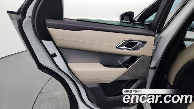 Land Rover Range Rover Velar 3.0 D300 R-Dynamic HSE