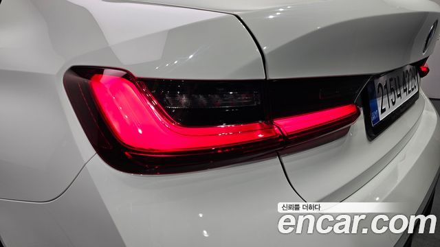 BMW 3-Series 320i M Sport