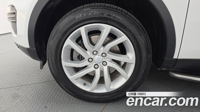 Land Rover Discovery Sport 2.0 TD4 SE