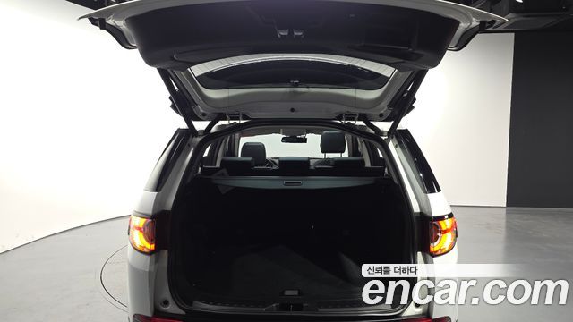 Land Rover Discovery Sport 2.0 TD4 SE
