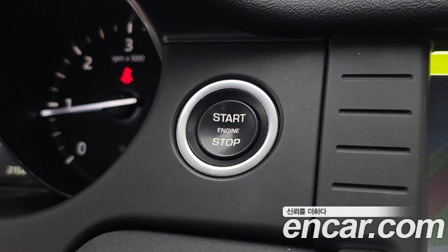 Land Rover Discovery Sport 2.0 TD4 SE