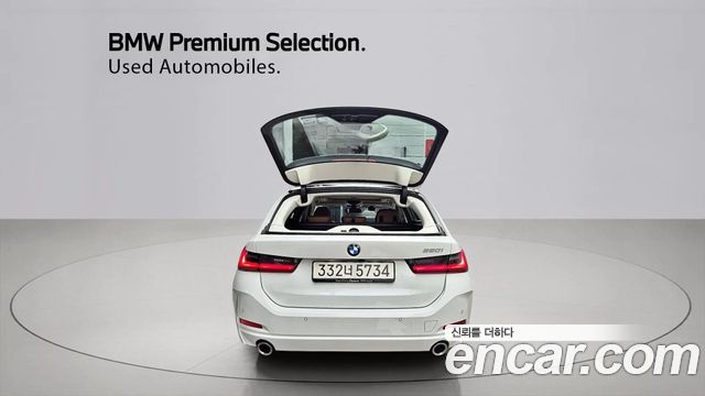 BMW 3-Series 320i Touring