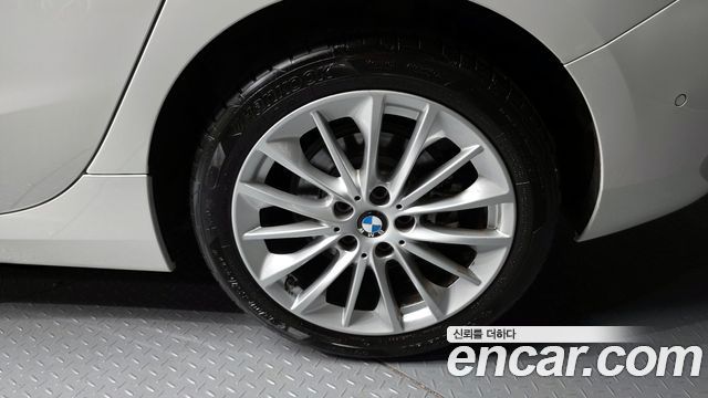 BMW 1-Series 118d Joy First Edition
