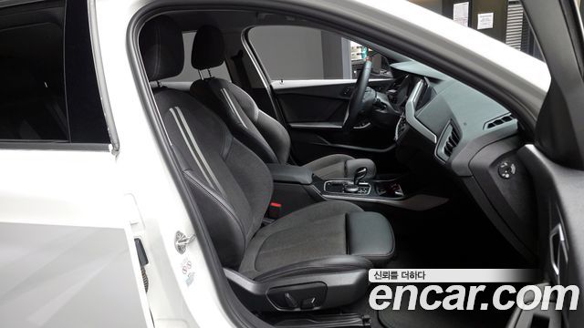 BMW 1-Series 118d Joy First Edition