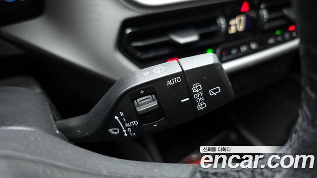 BMW 1-Series 118d Joy First Edition