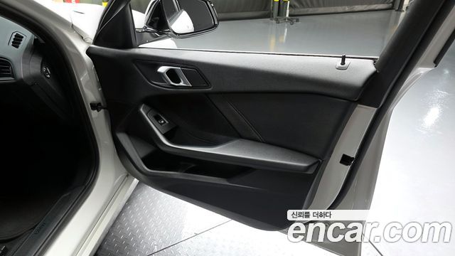BMW 1-Series 118d Joy First Edition