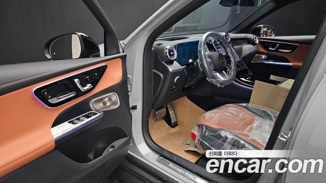 Mercedes-Benz GLC-Class GLC300 4MATIC AMG Line