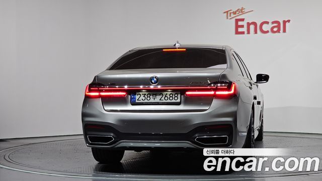 BMW 7-Series 730d xDrive M Sport