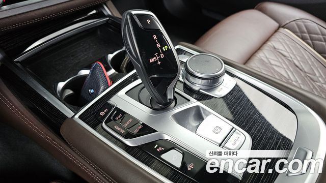 BMW 7-Series 730d xDrive M Sport