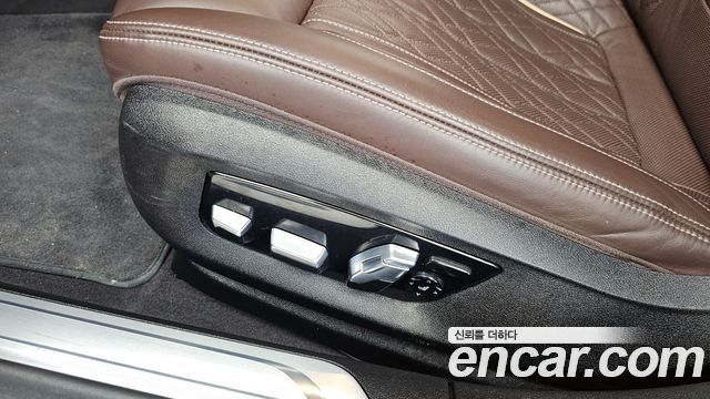 BMW 7-Series 730d xDrive M Sport