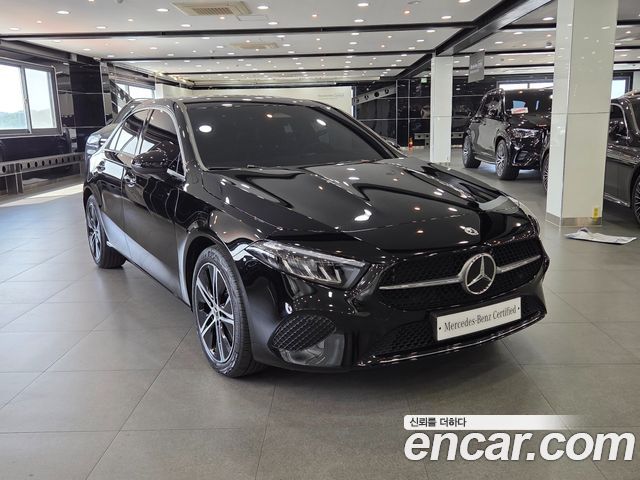 Mercedes-Benz A-Class A220 Sedan