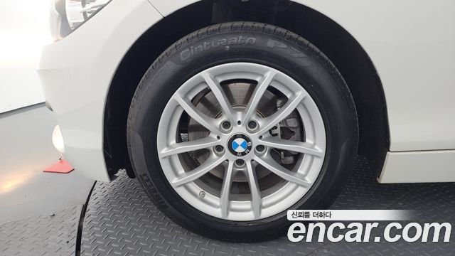 BMW 1-Series 118d JOY 5DOOR