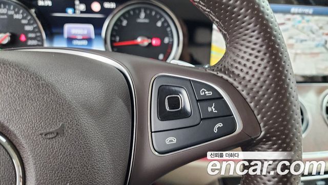 Mercedes-Benz E-Class E220d Exclusive