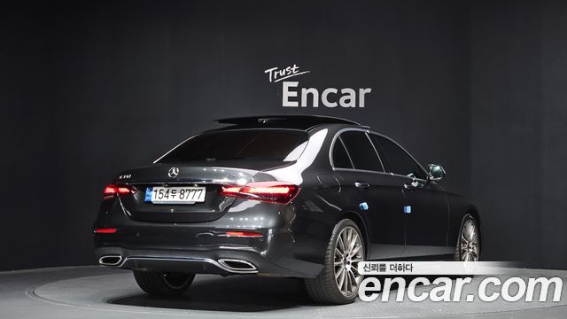 Mercedes-Benz E-Class E350 4MATIC AMG Line