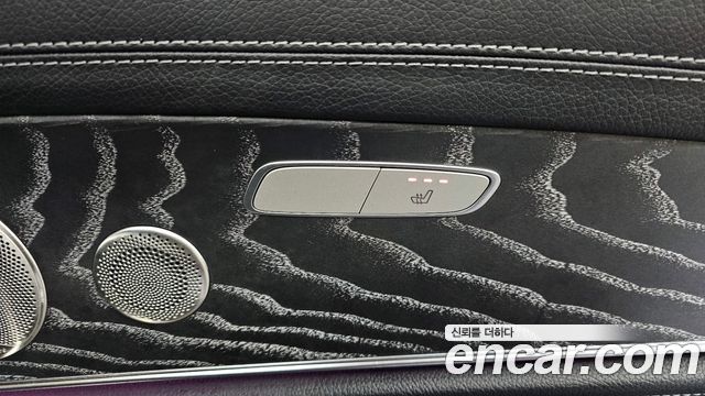 Mercedes-Benz E-Class E350 4MATIC AMG Line