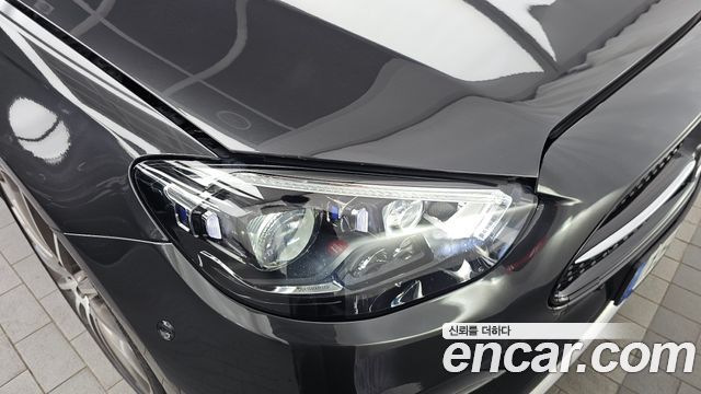 Mercedes-Benz E-Class E350 4MATIC AMG Line