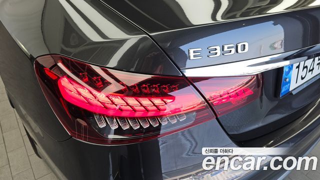 Mercedes-Benz E-Class E350 4MATIC AMG Line