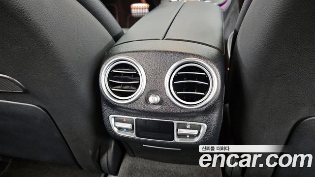 Mercedes-Benz E-Class E350 4MATIC AMG Line